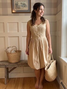Vertigo Paris Beige Sleeveless Mini Bubble Dress Size Large‎ Vintage Pearl